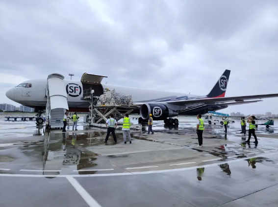 1735781695390373.png 1735781695390373.png